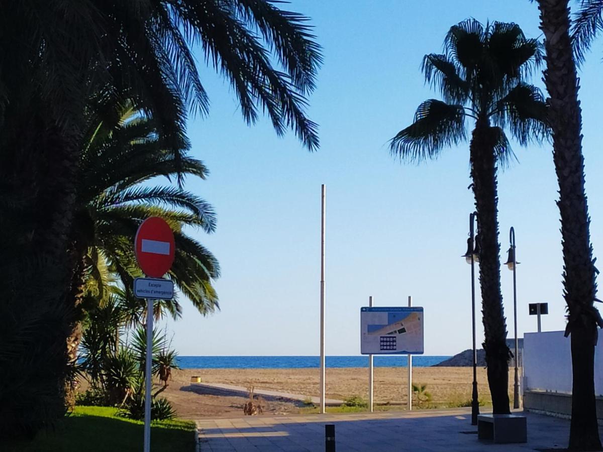 Encantador Apartamento Frente A La Playa De Bara Roda de Bará Eksteriør billede